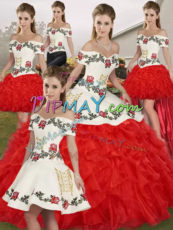 Dramatic Sleeveless Organza Floor Length Lace Up Ball Gown Prom Dress in White And Red with Embroidery and Ruffles