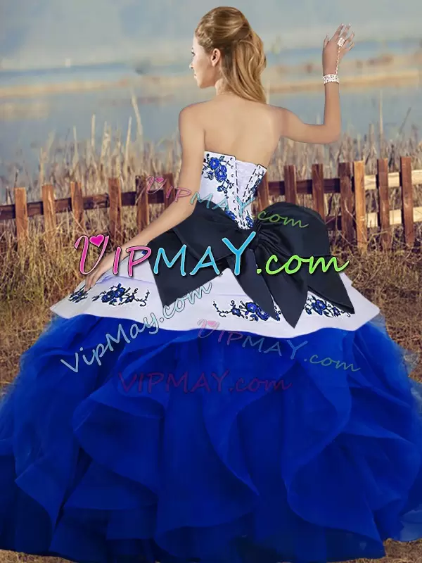 Dazzling Sleeveless Sweetheart Embroidery and Ruffles and Bowknot Lace Up 15th Birthday Dress