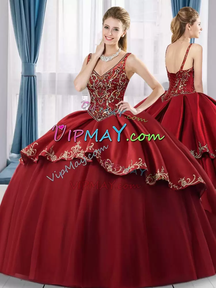 V-neck Sleeveless Lace Up Beading and Embroidery Ball Gown Prom Dress in Wine Red