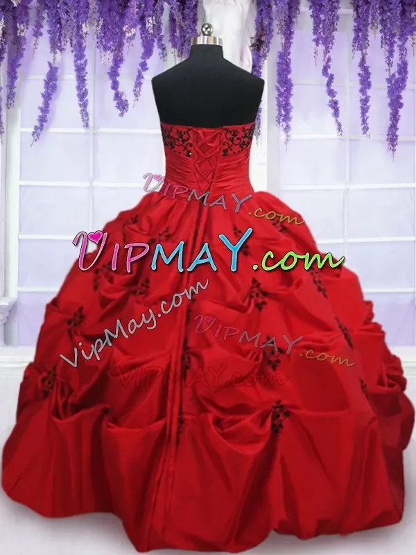 Taffeta Strapless Sleeveless Lace Up Appliques and Pick Ups Sweet 16 Dress in Red