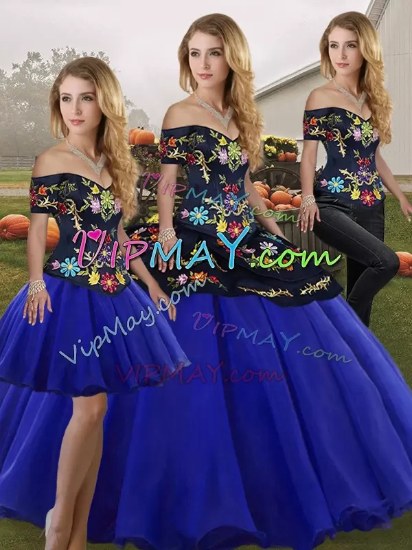 High Quality Royal Blue Three Pieces Embroidery 15th Birthday Dress Lace Up Tulle Sleeveless Floor Length