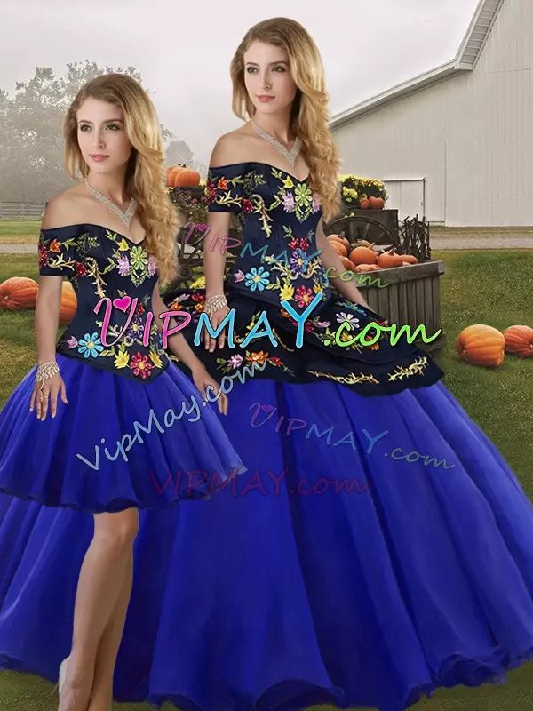 High Quality Royal Blue Three Pieces Embroidery 15th Birthday Dress Lace Up Tulle Sleeveless Floor Length