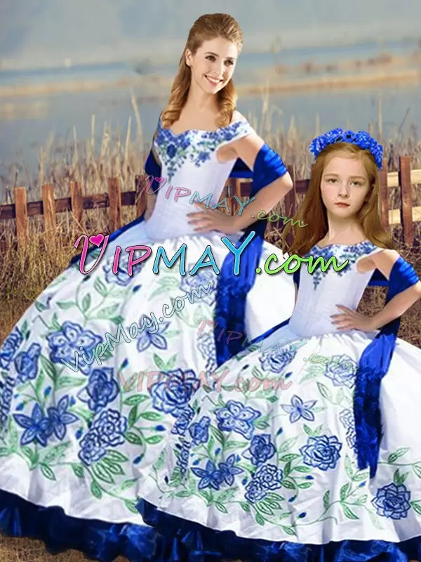 Blue And White Off The Shoulder Lace Up Embroidery and Ruffles Sweet 16 Dresses Sleeveless