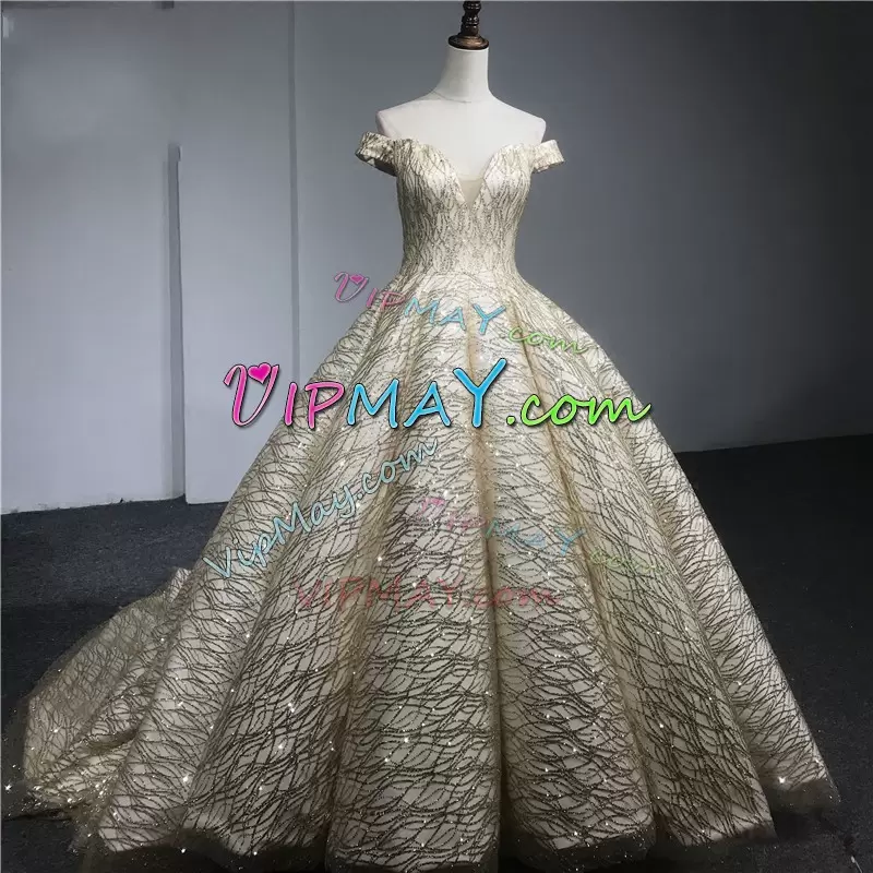 Fashionable Champagne Off The Shoulder Deep V Neck Sequins 15 Quinceanera Dress with Tail