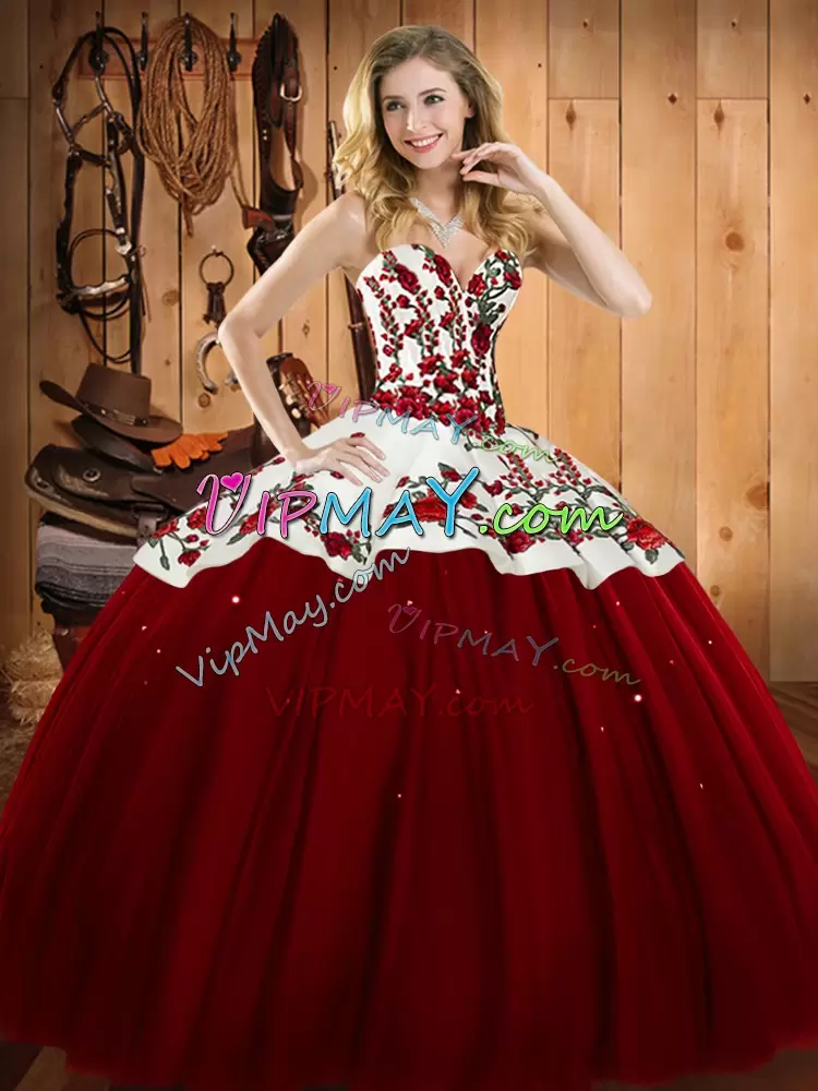 Wine Red Sweetheart Lace Up Embroidery Sweet 16 Dress Sleeveless