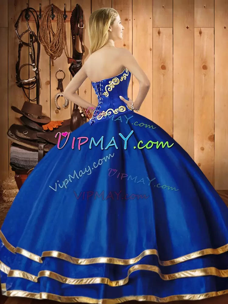 Mexico Themed Royal Blue Sweetheart Organza Sweet 16 Dress with Gold Embroidery and Buttons