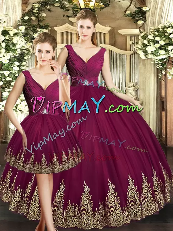 Burgundy Sleeveless Floor Length Beading and Appliques Backless Vestidos de Quinceanera V-neck