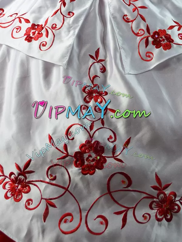 Inexpensive Sleeveless Embroidery Lace Up 15 Quinceanera Dress with White And Red Court Train