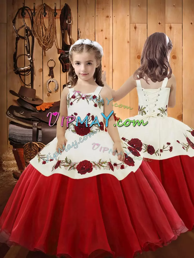 Halter Top Sleeveless Ball Gown Prom Dress Floor Length Embroidery Wine Red Satin and Tulle