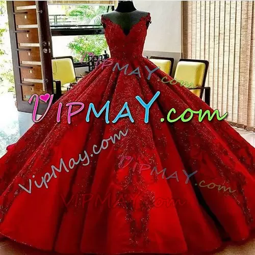 New Arrival Red V-neck Big Skirt Quinceanera Dress with Satin