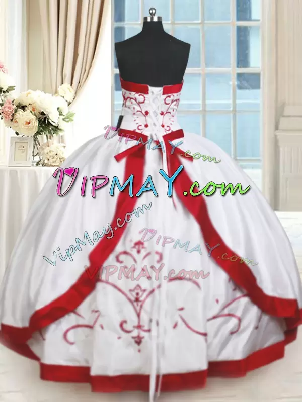quinceanera dress without persons,quinceanera dress without people,
