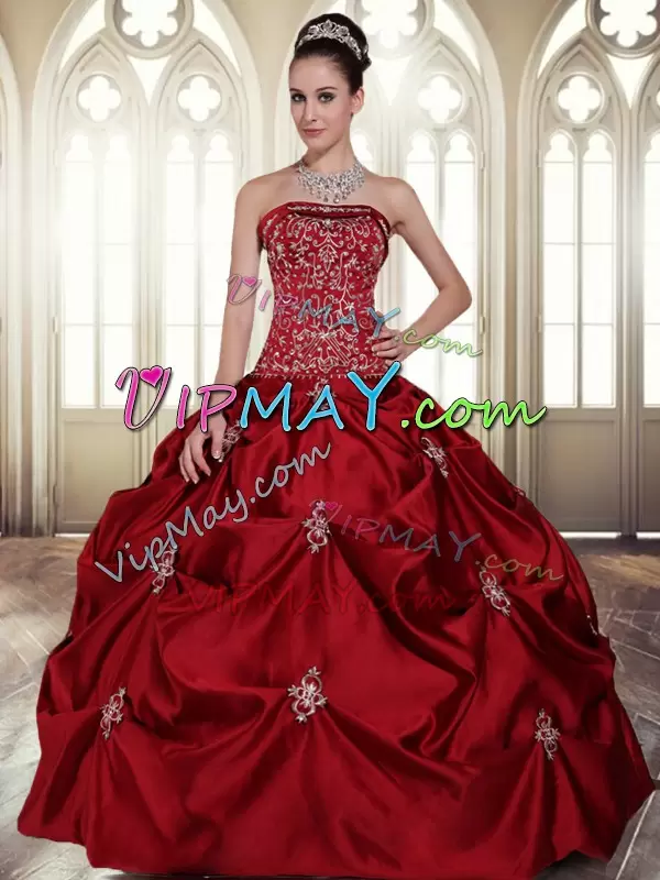 Fantastic Sleeveless Strapless Embroidery and Pick Ups Lace Up Quinceanera Gown