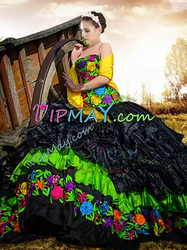 Stunning Embroidery and Ruffles Quinceanera Dress Black Lace Up Sleeveless Floor Length