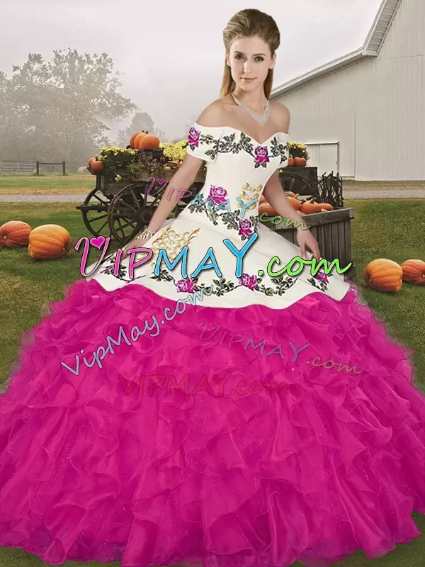 Off The Shoulder Sleeveless Organza Quinceanera Gowns Embroidery and Ruffles Lace Up