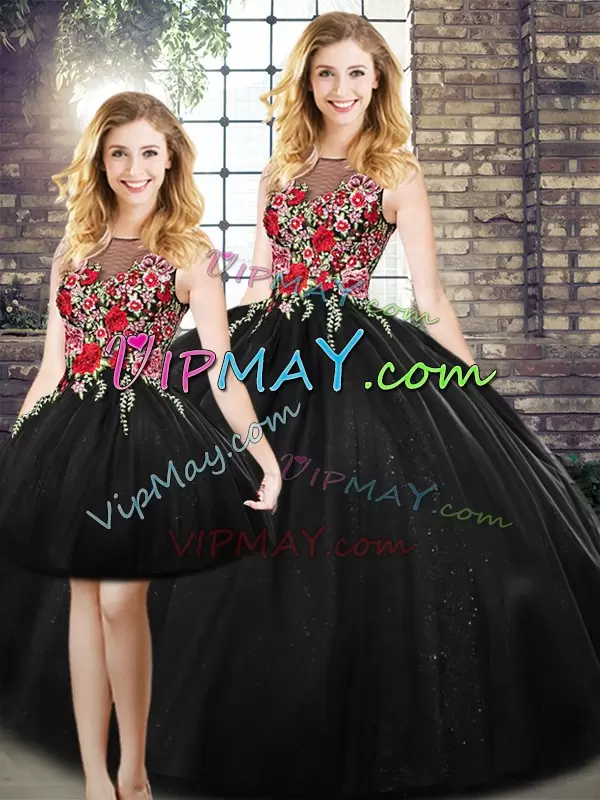 Sleeveless Floor Length Embroidery Zipper Quince Ball Gowns with Black