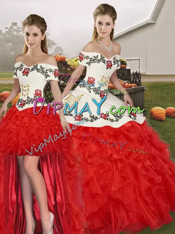 Lovely White And Red Organza Lace Up Off The Shoulder Sleeveless Floor Length Quinceanera Gowns Embroidery and Ruffles