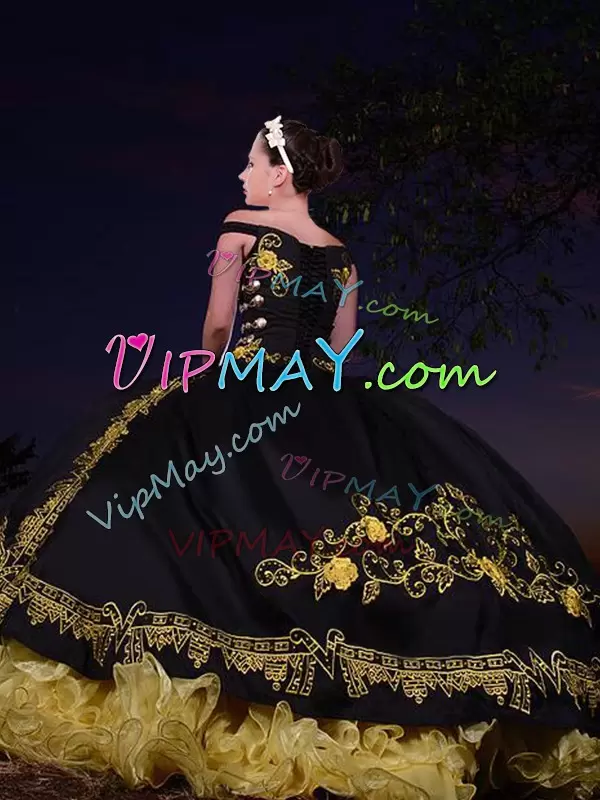 black and yellow quinceanera dress,western style quinceanera dress,western quinceanera dress,cowgirl quinceanera dress,off the shoulder quinceanera dress,quinceanera dress with embroidery,charro quinceanera dress,charra quinceanera dress,charro sweet 16 dress,most popular quinceanera dress,quinceanera dress wholesale,mexico quinceanera dress,mexican quinceanera dress,black quinceanera dress,black and gold quinceanera dress,quinceanera dress with buttons,