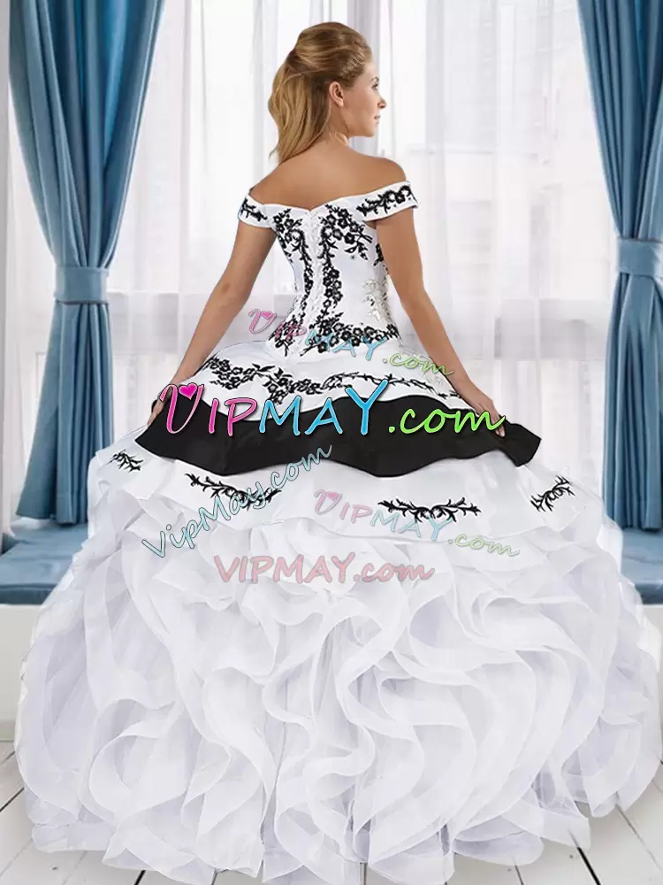 Sumptuous Ball Gowns Sweet 16 Dresses White Off The Shoulder Satin and Tulle Sleeveless Floor Length Lace Up