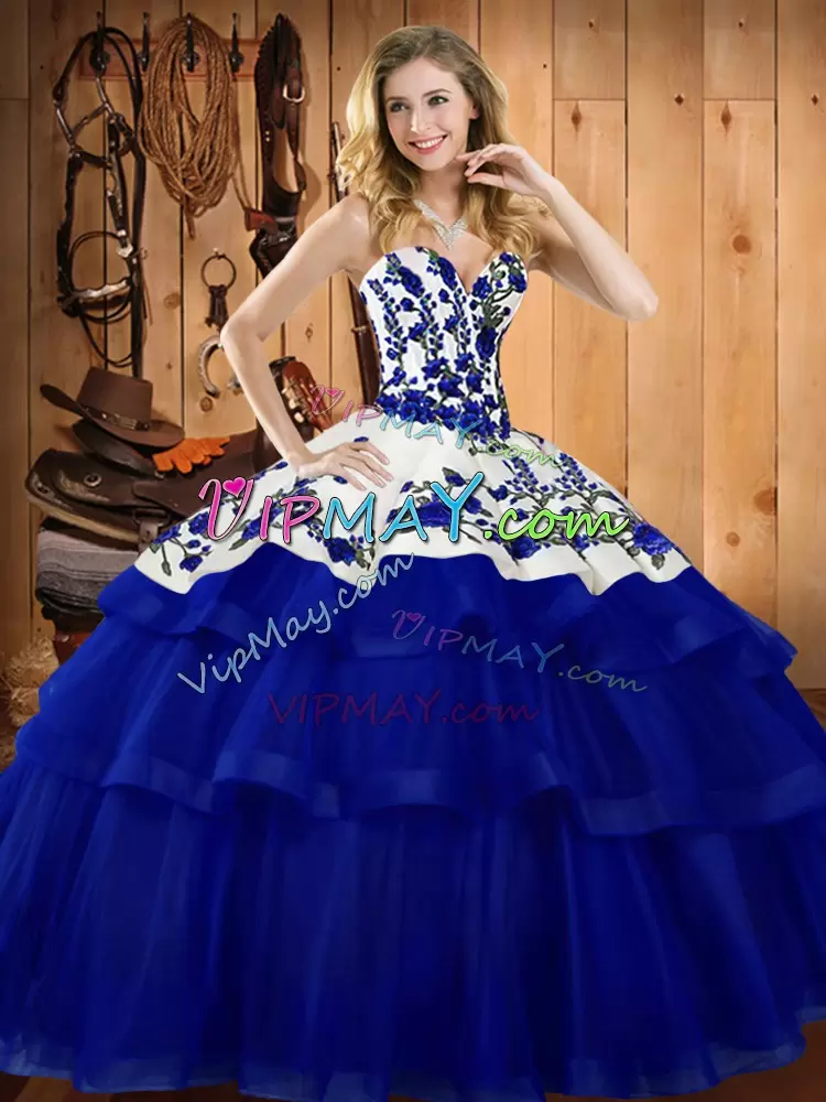 Organza Sleeveless Quinceanera Gown Sweep Train and Embroidery
