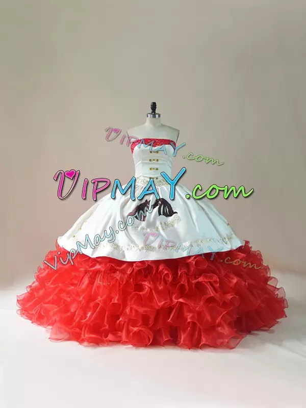 Best Selling Organza Sleeveless Ball Gown Prom Dress Brush Train and Embroidery and Ruffles