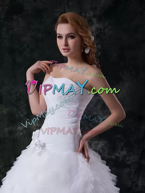 Best White Wedding Dresses Wedding Party with Beading and Ruffles and Ruching and Hand Made Flower Strapless Sleeveless Brush Train Lace Up