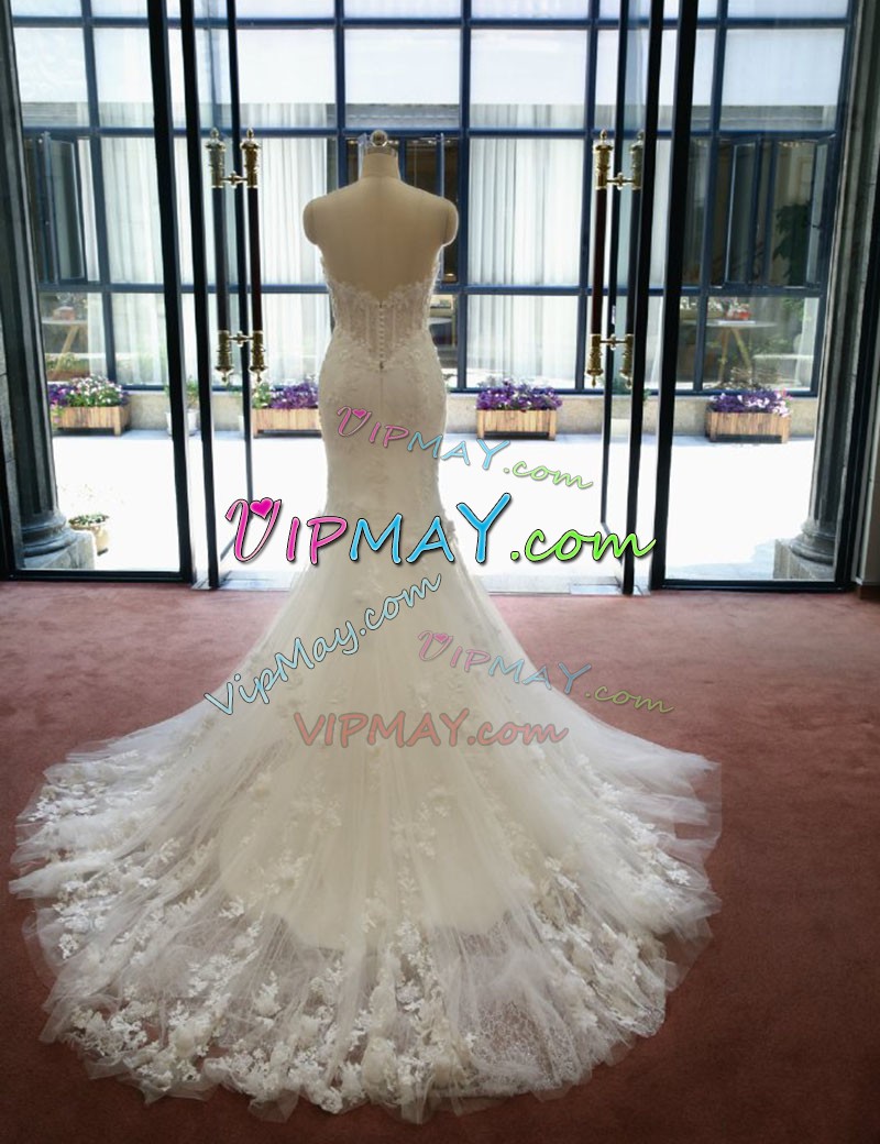 Fantastic White Clasp Handle Strapless Appliques Wedding Dresses Sleeveless Court Train