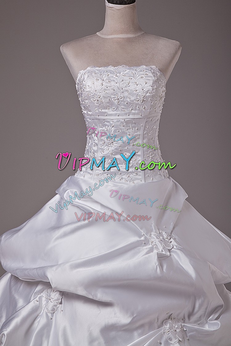 White Wedding Gown Taffeta Brush Train Sleeveless Embroidery and Pick Ups