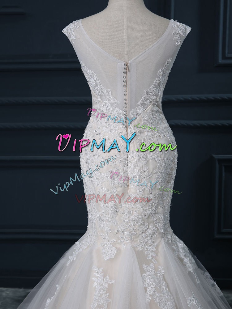 Latest White Zipper V-neck Lace Wedding Dresses Tulle Sleeveless Brush Train