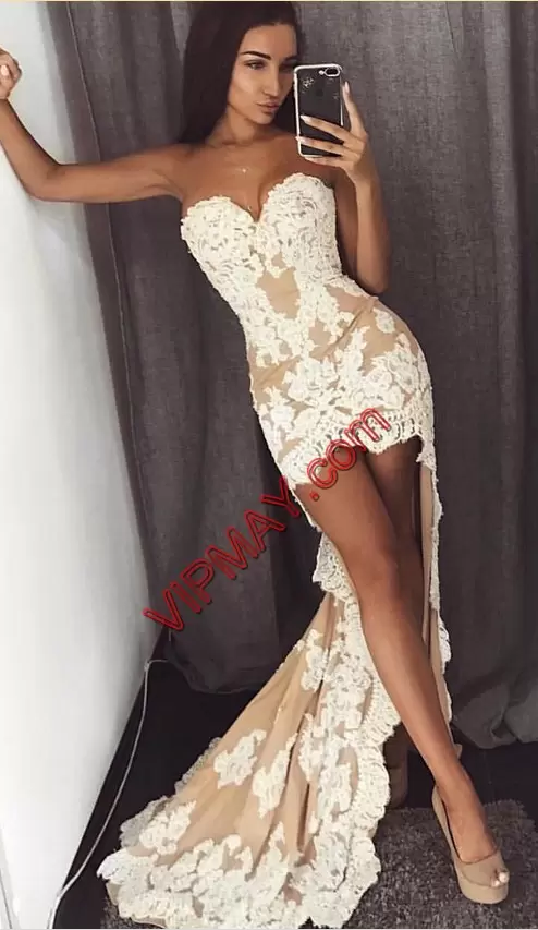 Attractive Sleeveless Floor Length Beading and Lace Lace Up Wedding Dresses with White