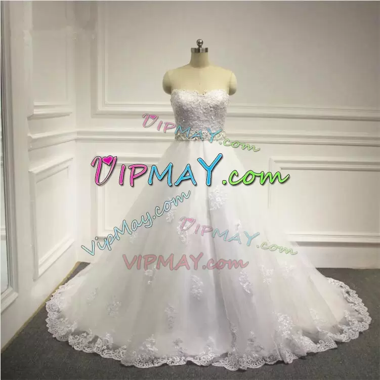 White Sleeveless Beading and Appliques Lace Up Wedding Gown Sweetheart