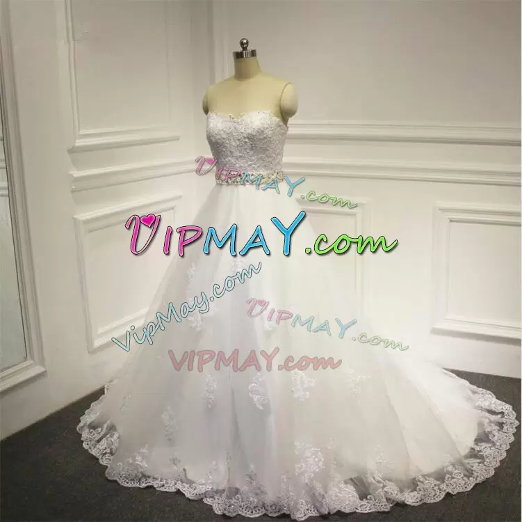 White Sleeveless Beading and Appliques Lace Up Wedding Gown Sweetheart