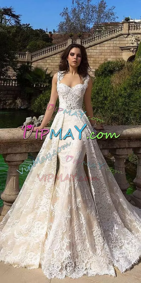 Custom Made Tulle Straps Sleeveless Brush Train Lace Up Appliques Wedding Dresses in Champagne