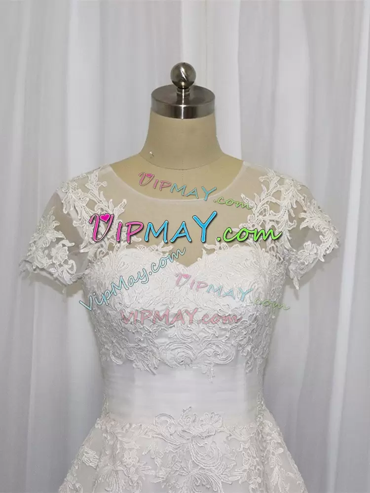 White Tulle Zipper Wedding Dresses Short Sleeves Mini Length Lace