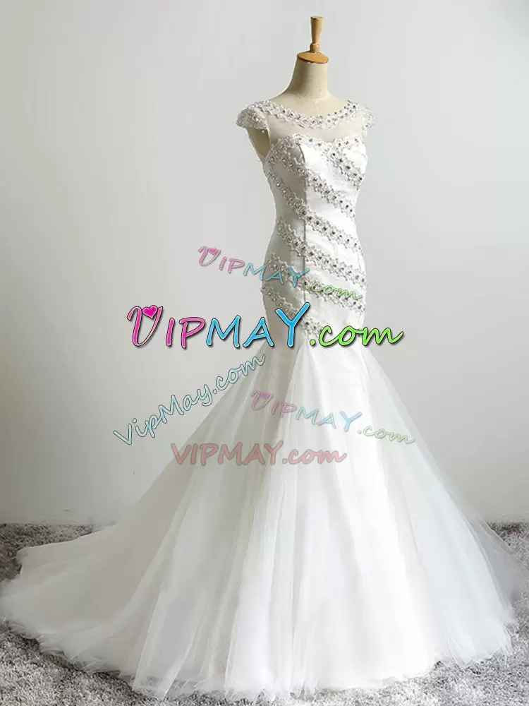 Best Selling White Cap Sleeves Tulle Brush Train Lace Up Wedding Gown for Beach and Wedding Party