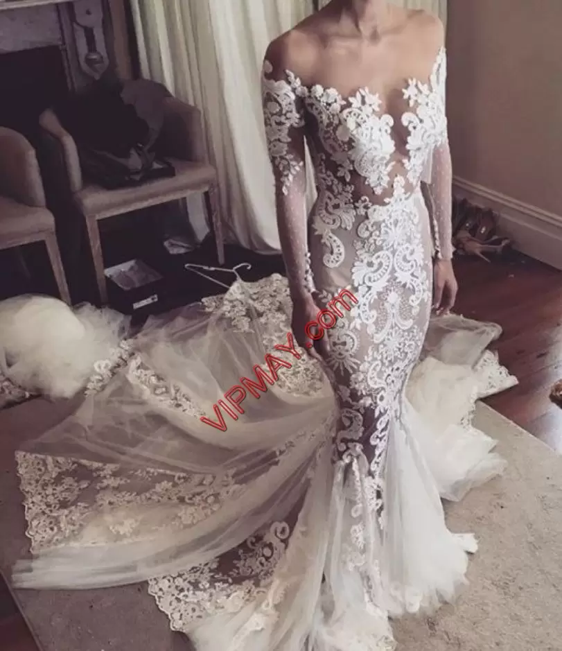 off shoulder lace mermaid wedding dress,