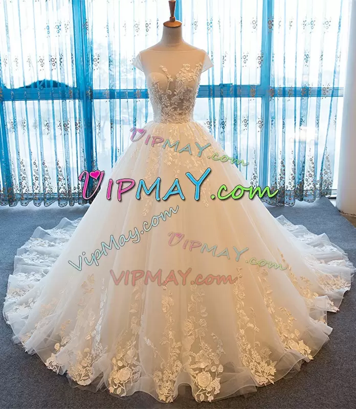Shining Scoop Short Sleeves Chapel Train Lace Up Wedding Dresses White Tulle Appliques