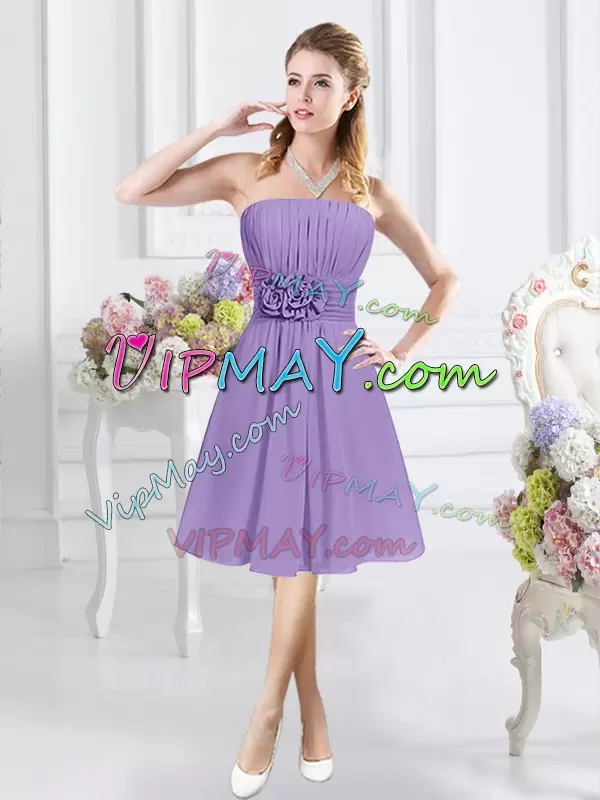 Latest Chiffon Sleeveless Knee Length Wedding Guest Dresses and Ruching and Hand Made Flower