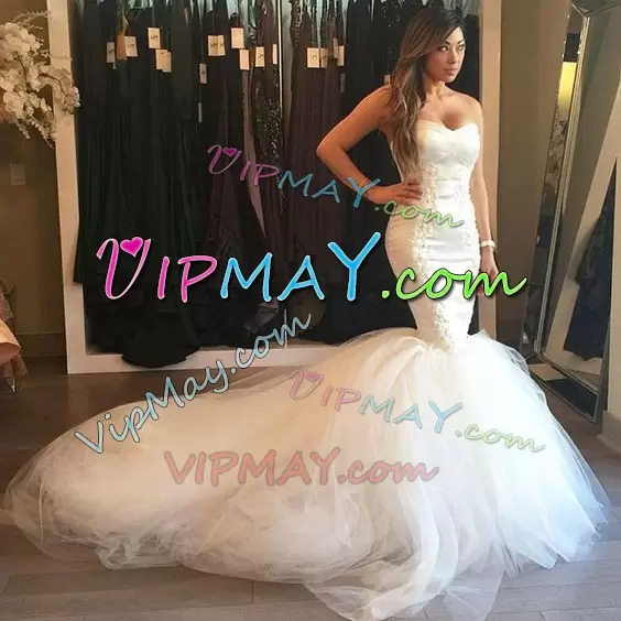 White Wedding Dresses Wedding Party with Appliques Sweetheart Sleeveless Court Train Lace Up