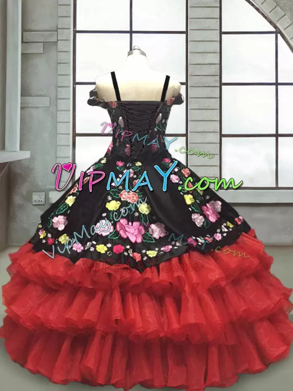 mini quinceanera dress,mexico mini quinceanera dress,off the shoulder pageant dress for girls,floral embroidery little girl pageant dress,ruffled little girl pageant dress,little girl pageant dress with straps,