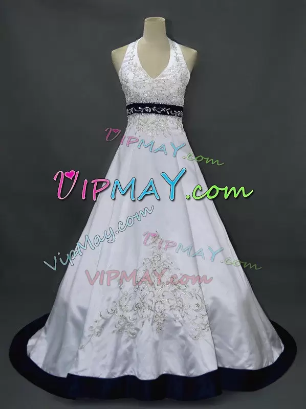Elegant White A-line Satin Halter Top Sleeveless Embroidery Lace Up Wedding Gowns Sweep Train
