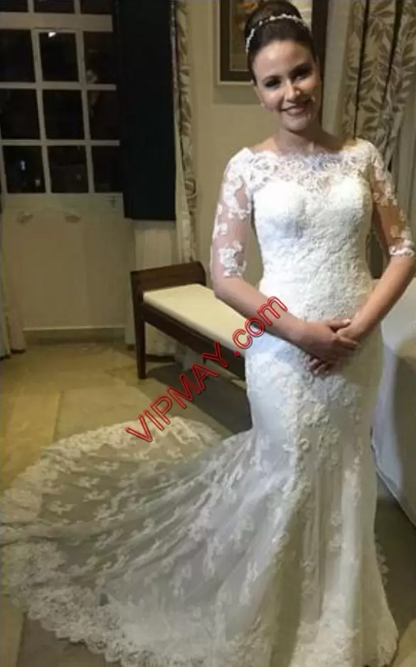 White Wedding Gowns Lace Short Sleeves Floor Length Brush Train