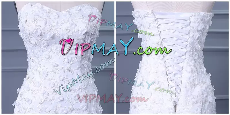 Sleeveless With Train Embroidery and Hand Made Flower Lace Up Wedding Dresses with White Chapel Train