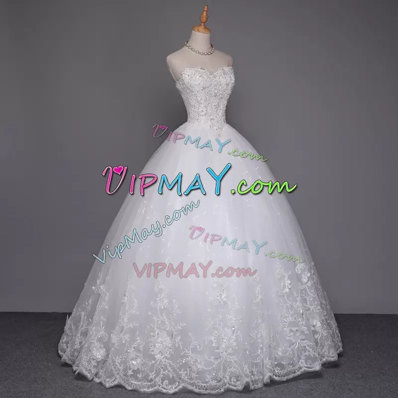 Popular White Sweetheart Neckline Appliques Wedding Gown Sleeveless Lace Up