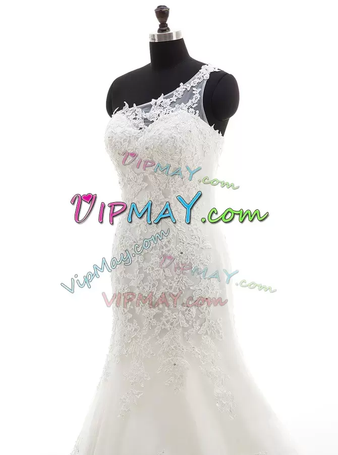 Custom Designed One Shoulder Sleeveless Lace Wedding Gowns Lace Court Train Lace Up