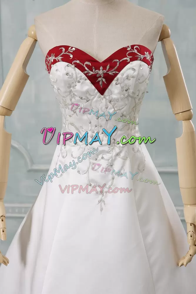 White Sweetheart Lace Up Beading and Embroidery Bridal Gown Brush Train Sleeveless