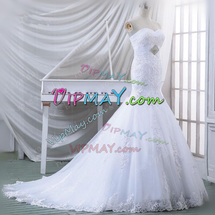 Beading and Lace Wedding Gown White Zipper Sleeveless Court Train