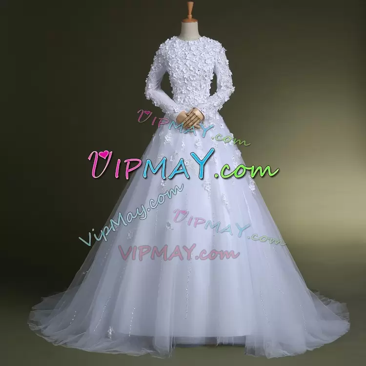 Discount White A-line Scoop Long Sleeves Tulle With Train Court Train Zipper Beading and Appliques and Hand Made Flower Wedding Gown