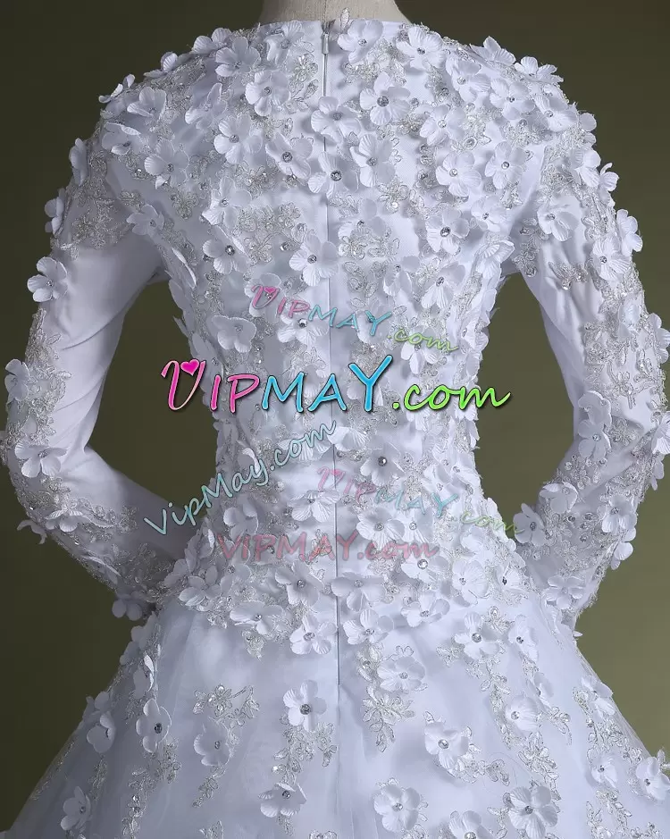 Discount White A-line Scoop Long Sleeves Tulle With Train Court Train Zipper Beading and Appliques and Hand Made Flower Wedding Gown