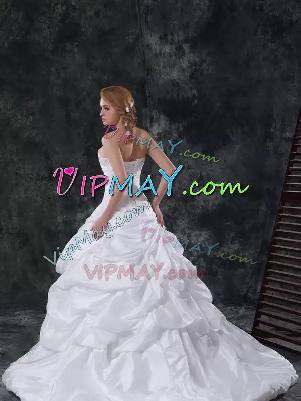 Custom Made With Train A-line Sleeveless White Wedding Dresses Brush Train Zipper