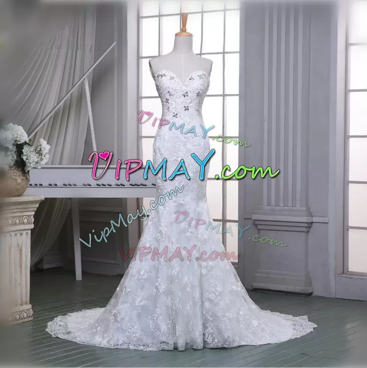 Sweetheart Sleeveless Sweep Train Clasp Handle Bridal Gown White Lace Beading and Lace